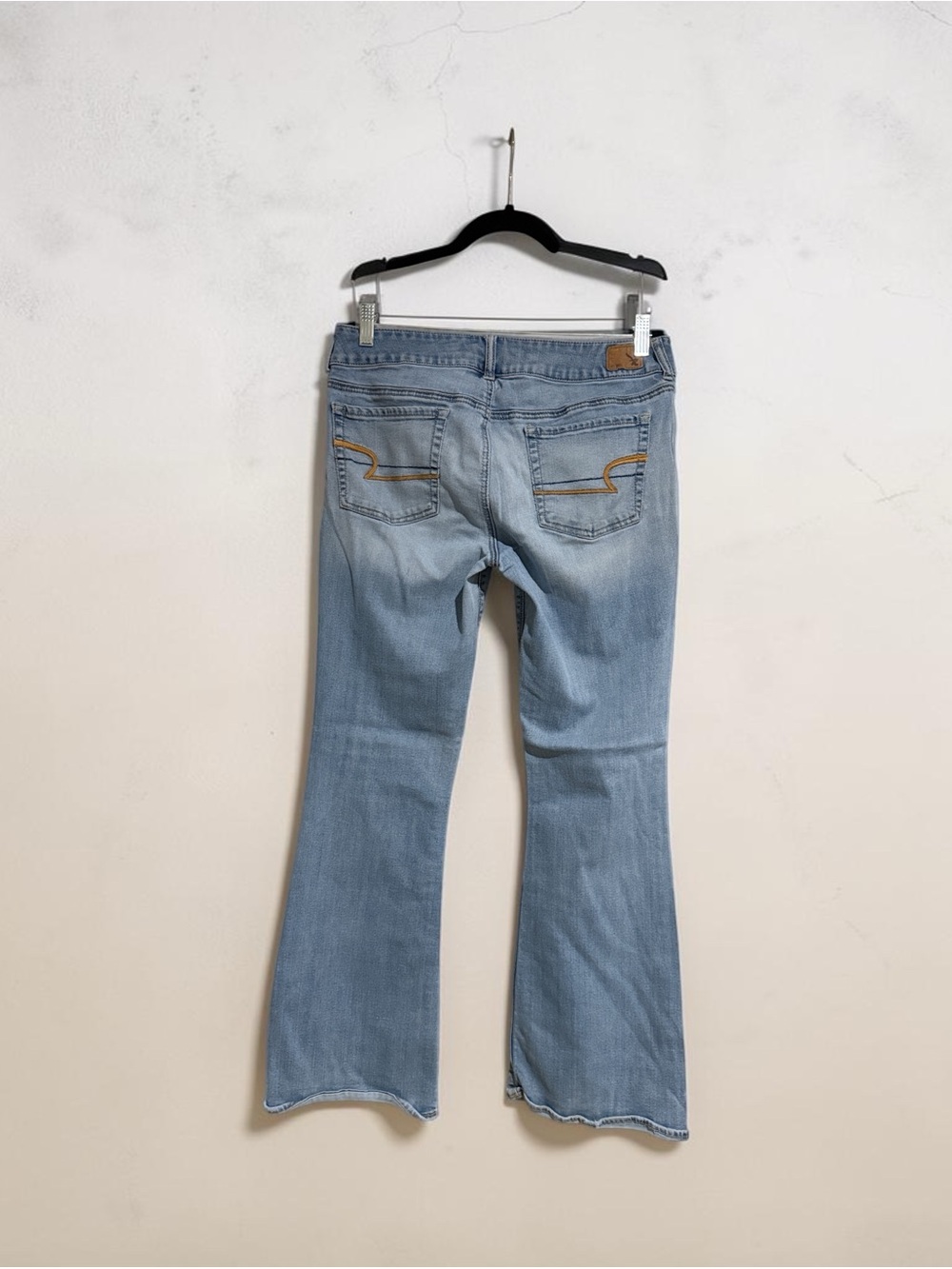 American Eagle Artist Jeans Size 10 Short Light Wash Distressed Bootcut Y2K - Picture 2 of 3